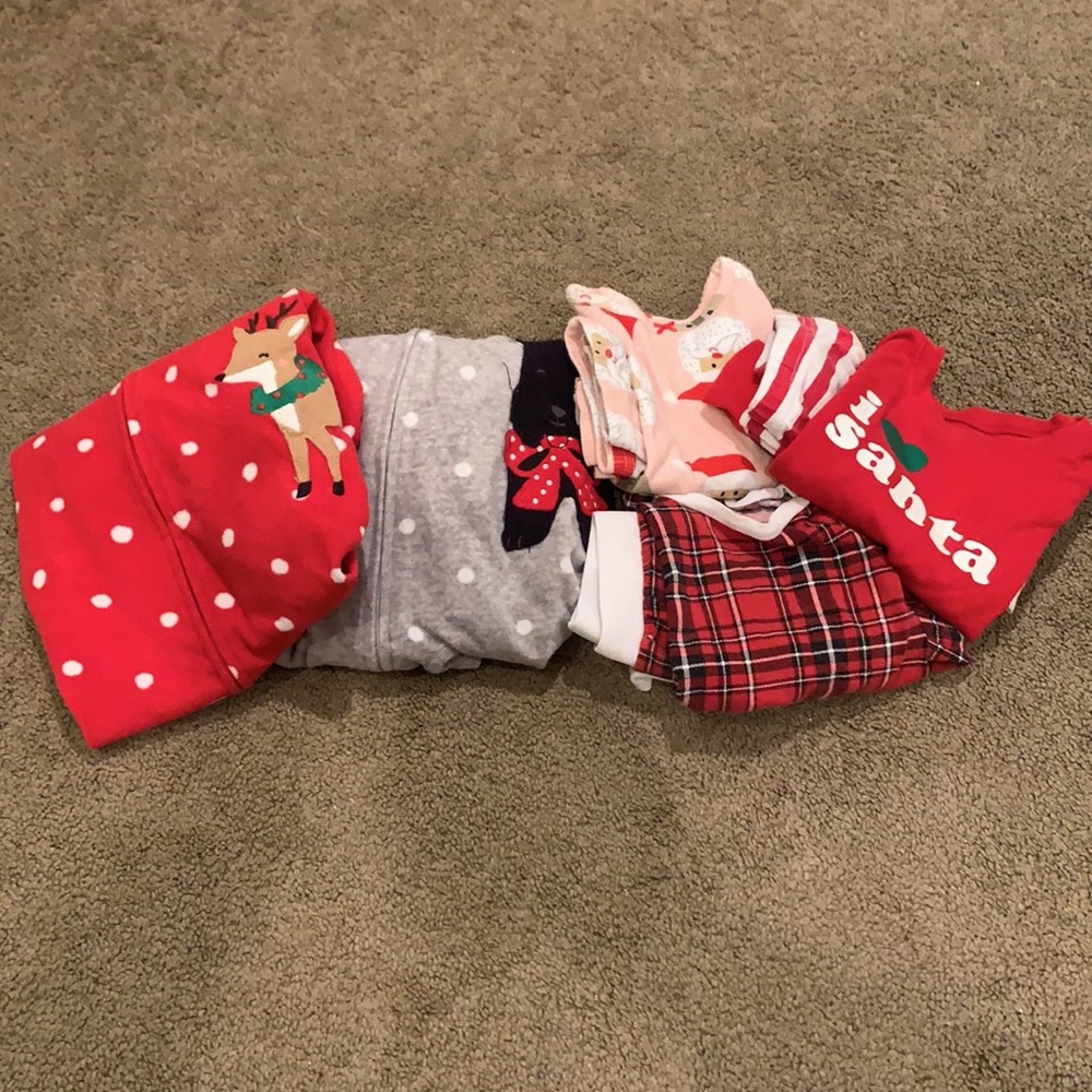 Christmas Jammie Bundle! 5 pairs, all size 2T.